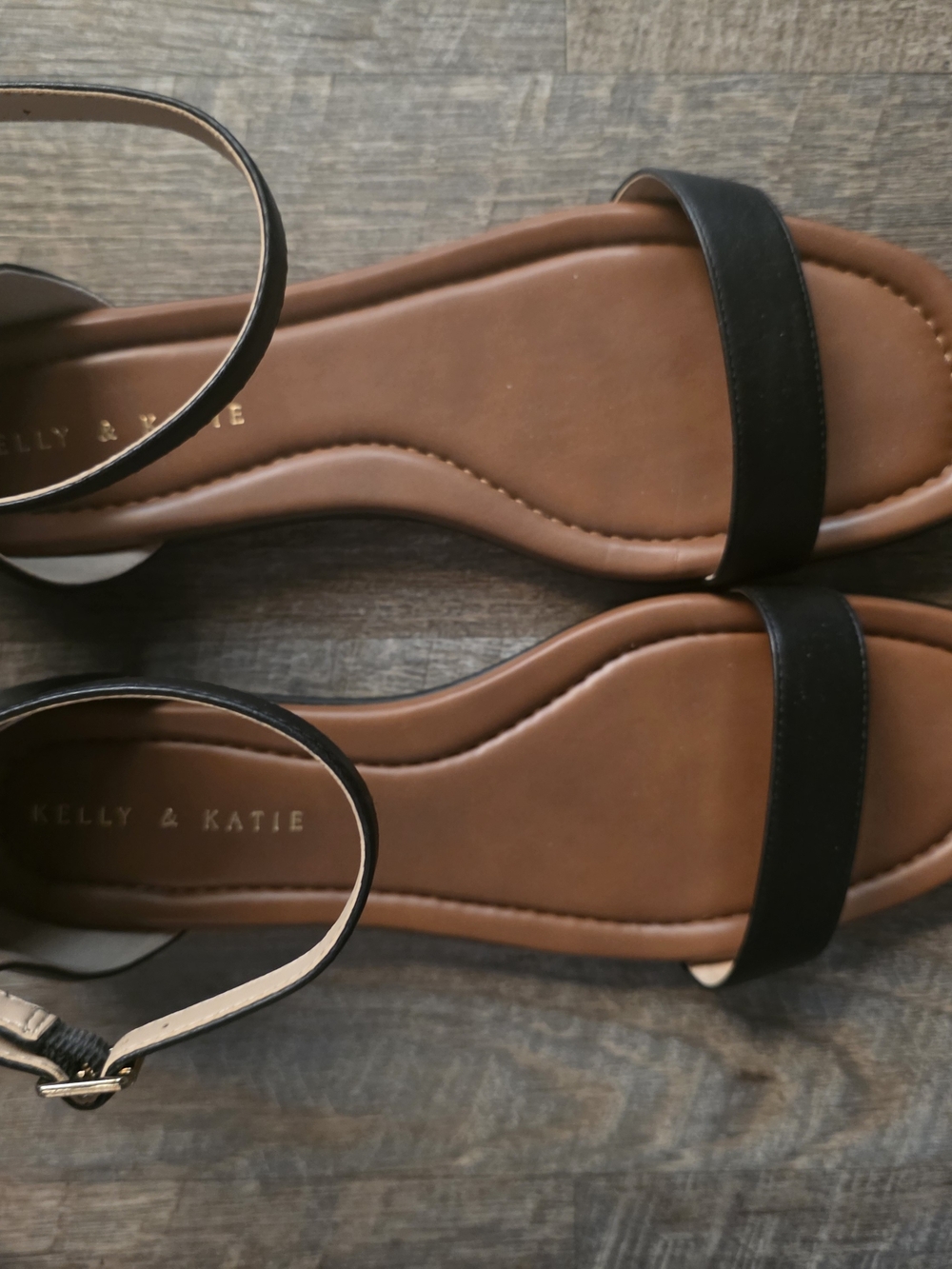 Kelly & Katie Black Strap Brown Footbed Ankle-strap Sandals